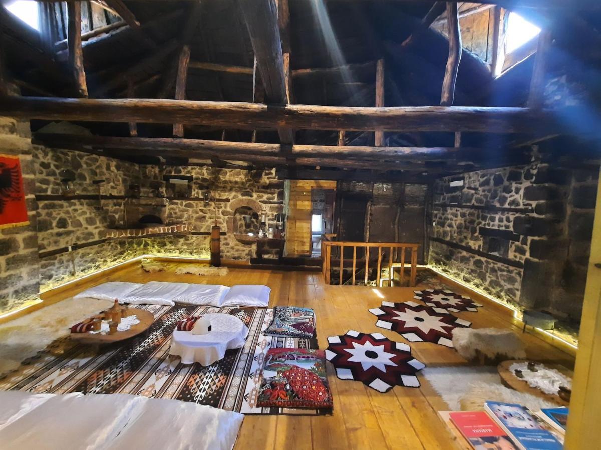 Hotel Kulla Hupi Bulqize Esterno foto