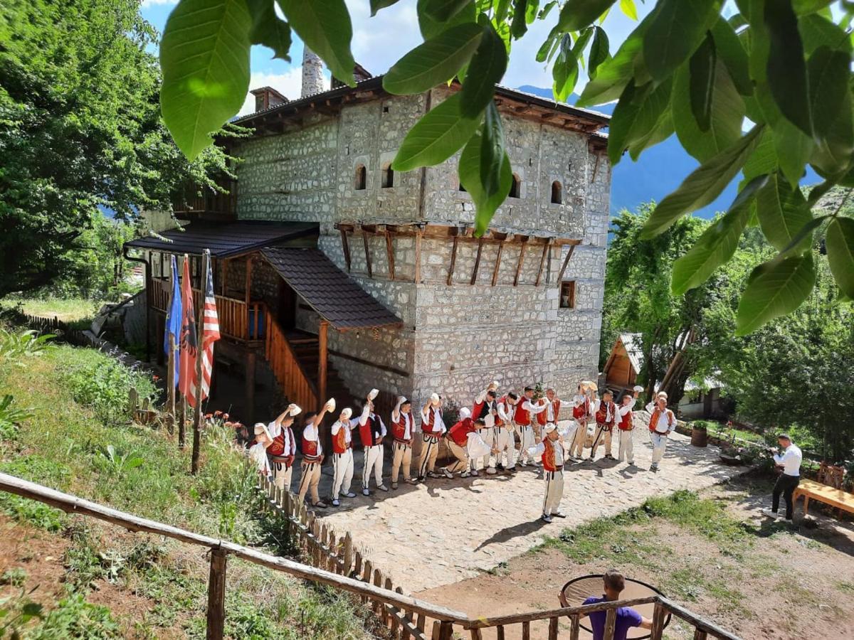 Hotel Kulla Hupi Bulqize Esterno foto
