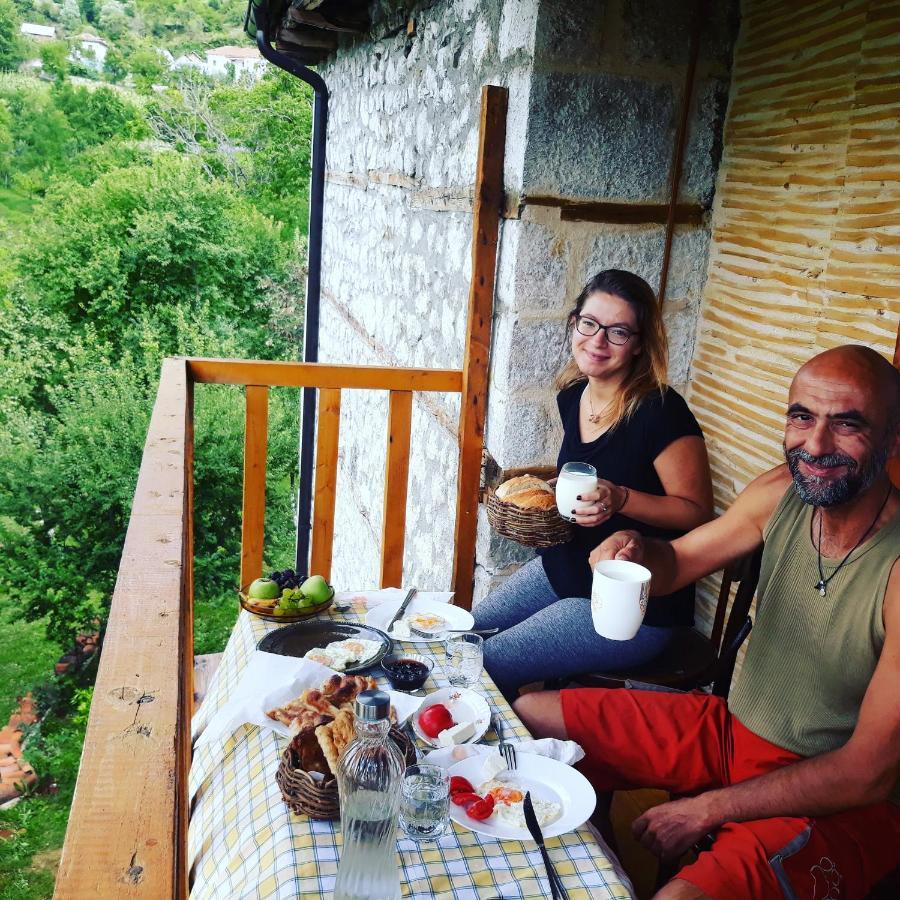 Hotel Kulla Hupi Bulqize Esterno foto