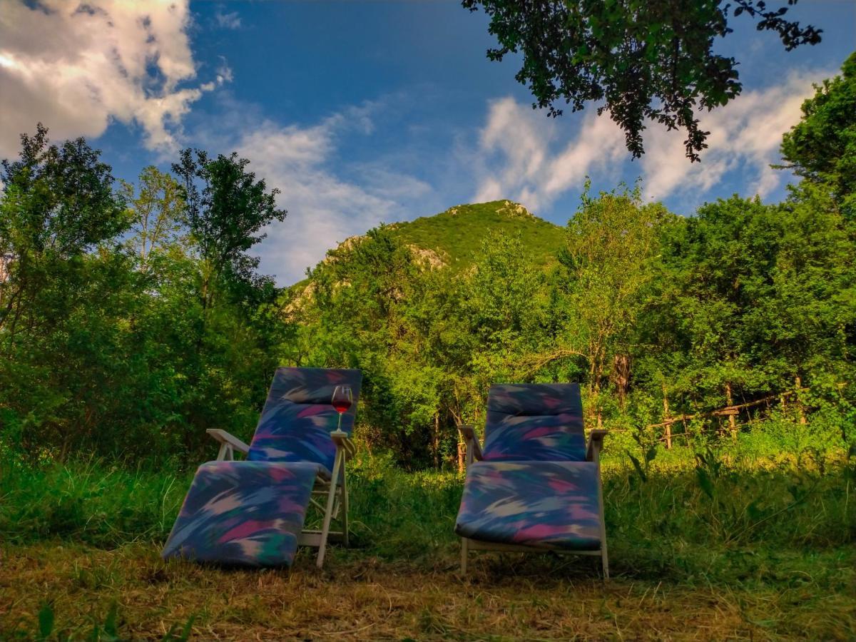 Hotel Kulla Hupi Bulqize Esterno foto