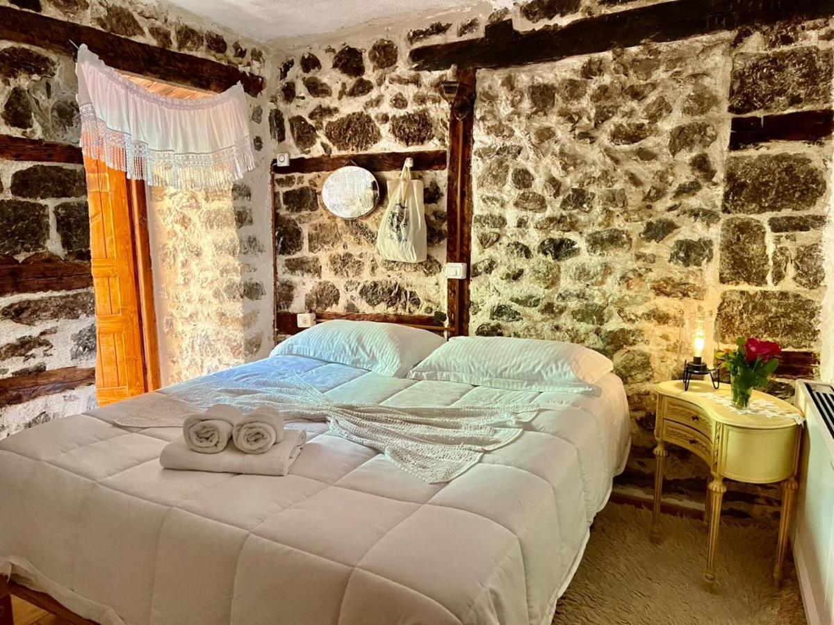 Hotel Kulla Hupi Bulqize Esterno foto