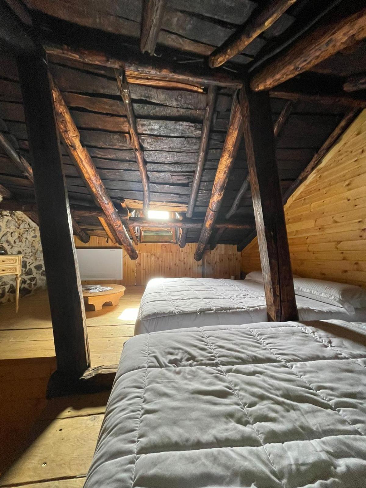 Hotel Kulla Hupi Bulqize Esterno foto