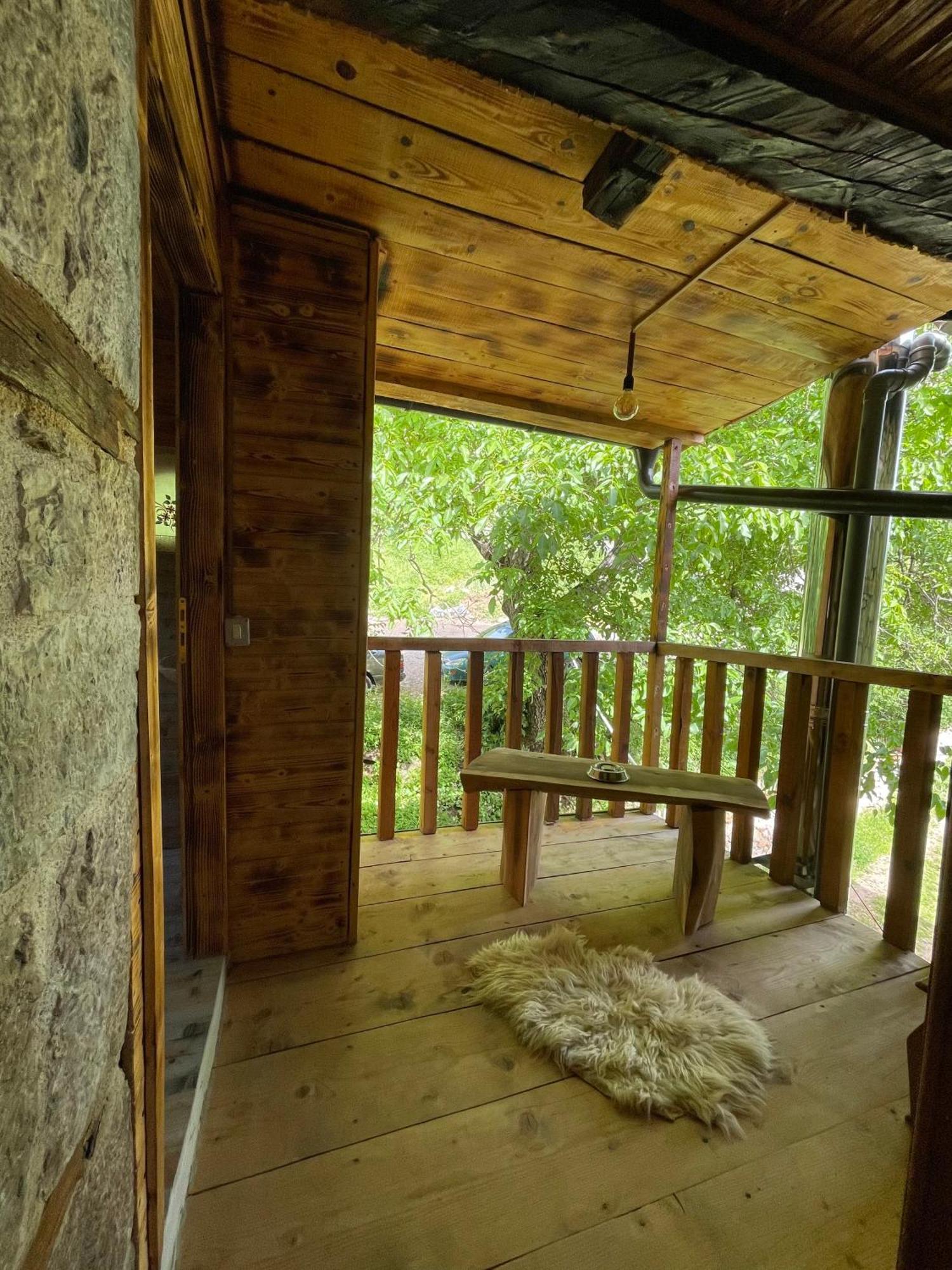 Hotel Kulla Hupi Bulqize Esterno foto