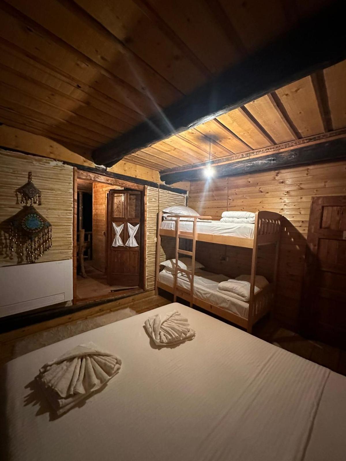 Hotel Kulla Hupi Bulqize Esterno foto
